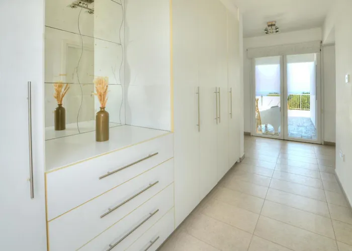 Christina * Ayia Napa