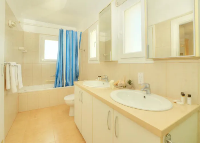 Christina 아이아 나파